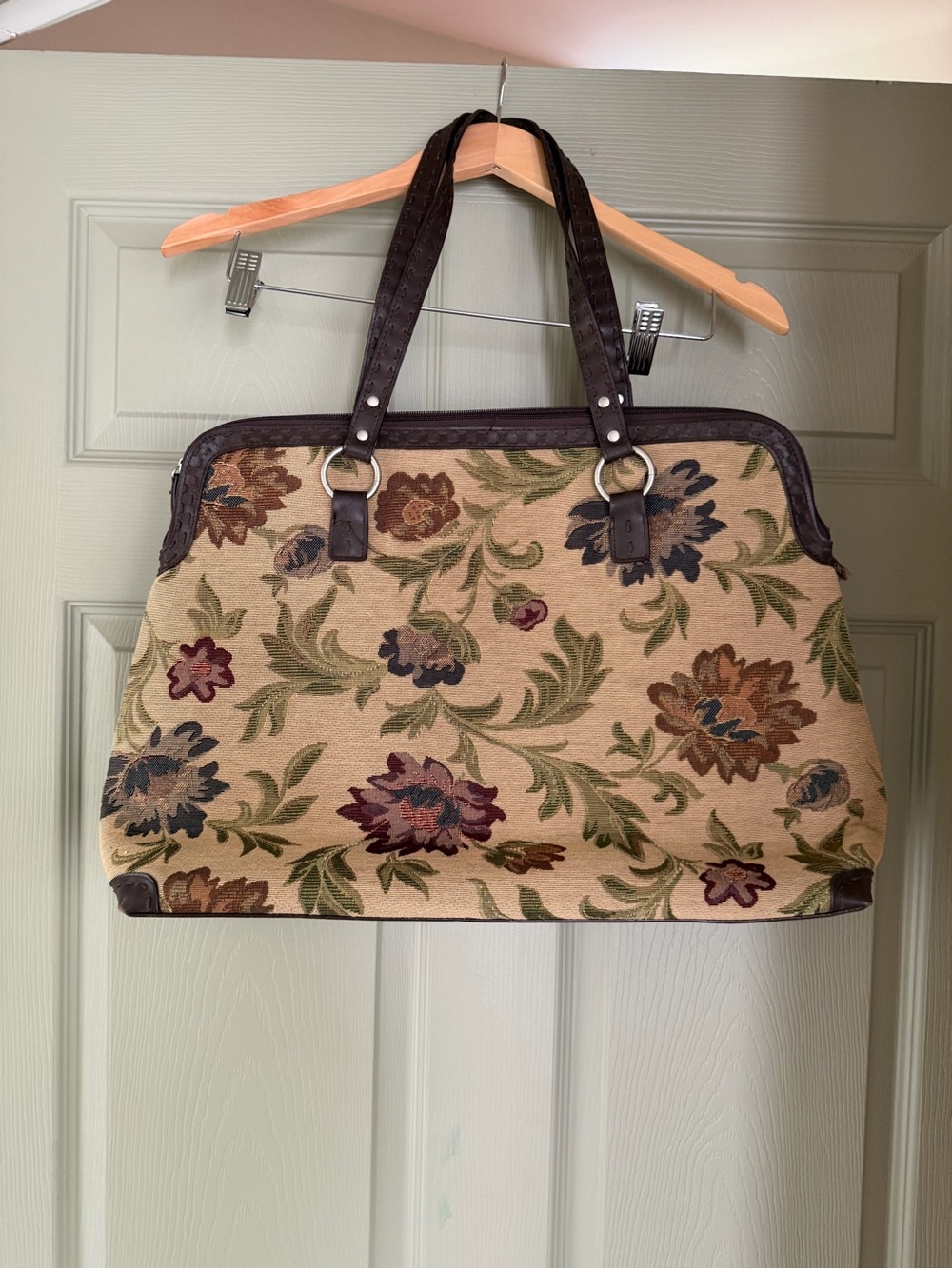 Vintage totes Beige Floral Tapestry Tote with Brown Trim
